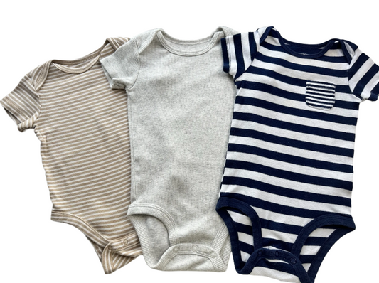 6-9M Pack of 3 Onesies/Bodysuit