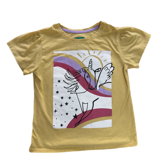 4-5T Unicorn shirt